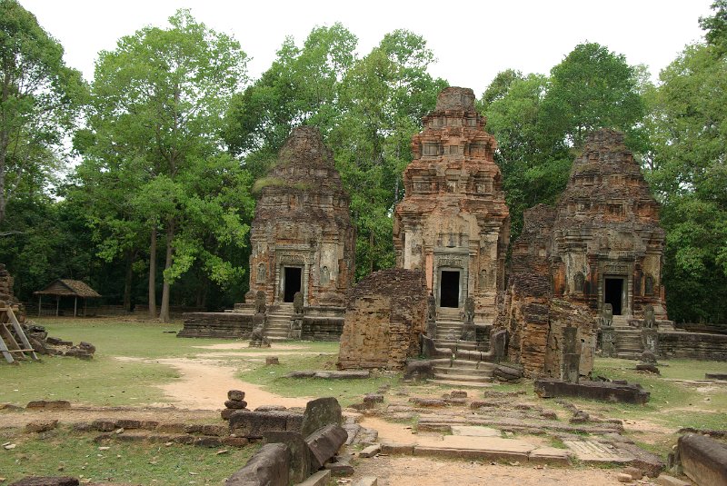 IMGP6948.JPG - Kambodscha: Preah Ko Tempel bei Siem Reap