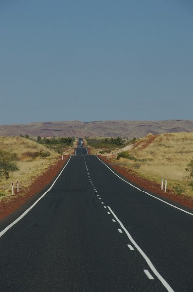 Australia12-111_tifj.jpg - Richtung Hamersley Range