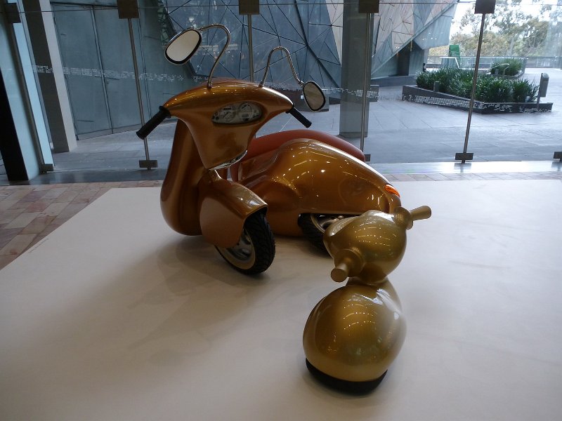 Australia12-255_tifj.jpg - Jöööö, eine Vespa mit Kind