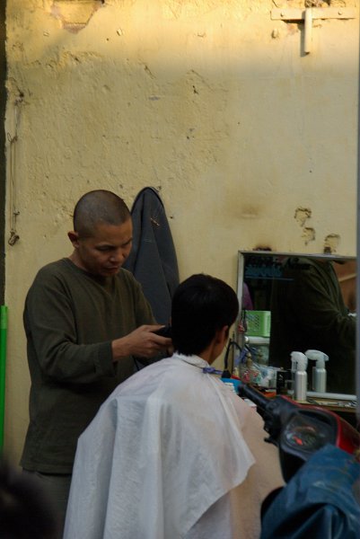 IMGP7385.JPG - noch ein Coiffeur