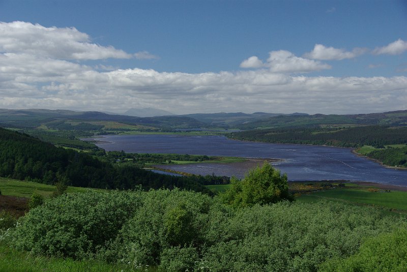 IMGP5785.JPG - Easter Fern Viewpoint , looking down at Kyle of Sutherland