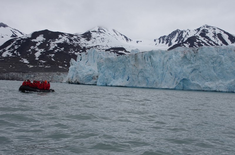 IMGP8866.jpg - Zodiacfahrt beim Monacobreen